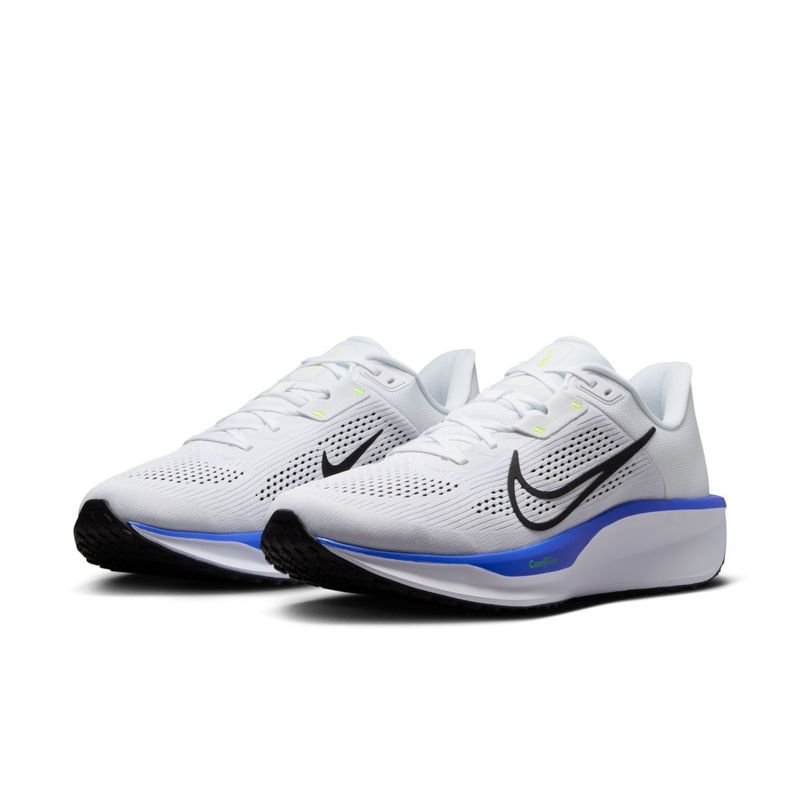 Tenis-nike-para-hombre-Nike-Quest-6-para-correr-color-blanco.-Suela