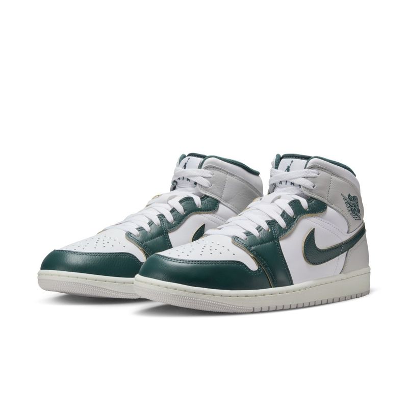 Tenis-nike-para-hombre-Air-Jordan-1-Mid-Se-para-moda-color-blanco.-Suela