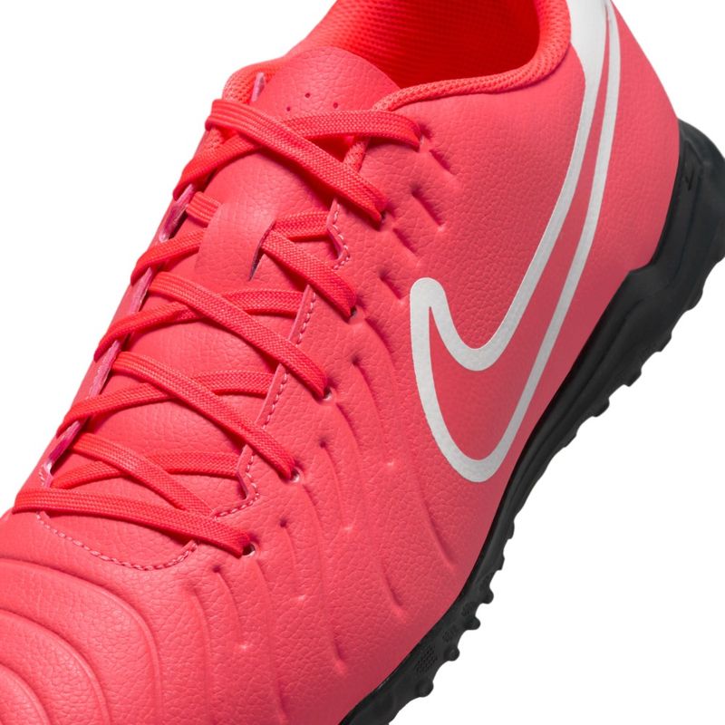 Guayos-nike-para-hombre-Legend-10-Club-Tf-para-futbol-color-naranja.-Detalle-1