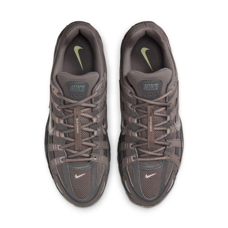 Tenis-nike-para-hombre-Nike-P-6000-para-moda-color-cafe.-Capellada