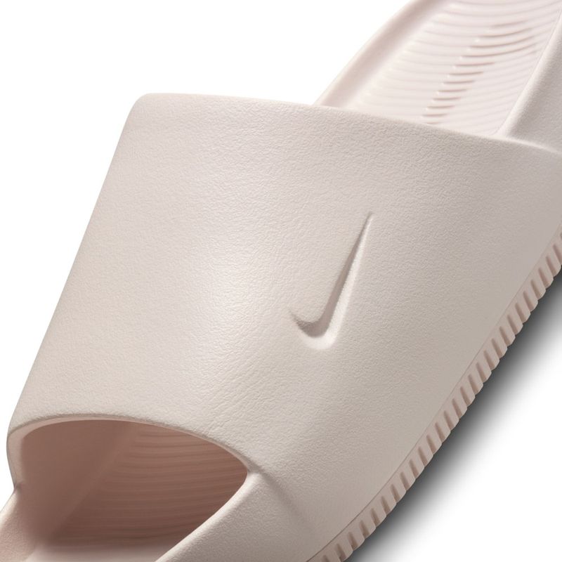 Sandalias-nike-para-mujer-W-Nike-Calm-Slide-para-natacion-color-rosado.-Detalle-1