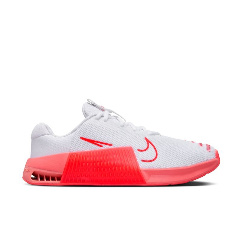 Tenis-nike-para-mujer-W-Nike-Metcon-9-para-entrenamiento-color-blanco.-Lateral-Externa-Derecha