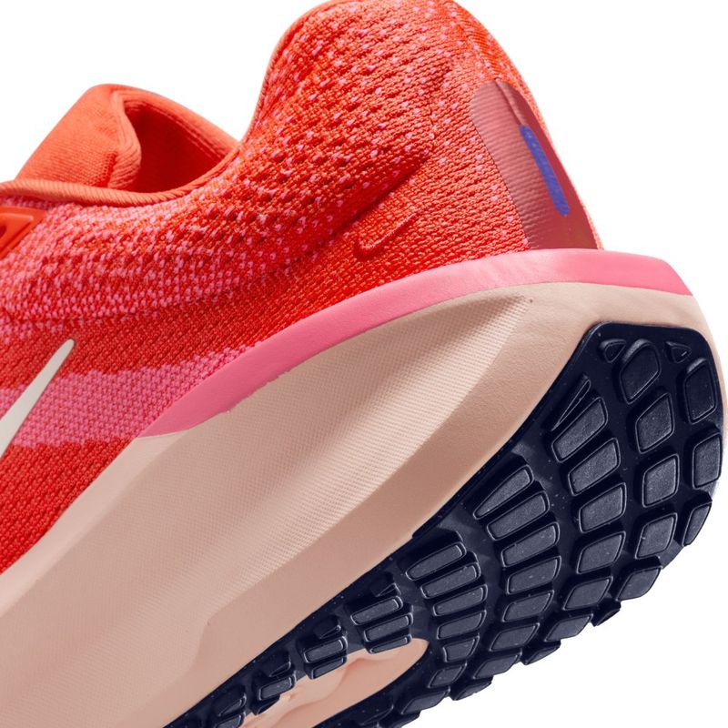 Tenis-nike-para-mujer-Wmns-Nike-Air-Winflo-11-para-correr-color-rojo.-Talon