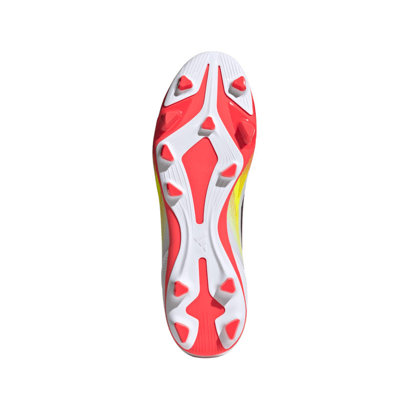 Guayos-adidas-unisex-F50-Club-Fg-Mg-para-futbol-color-blanco.-Capellada
