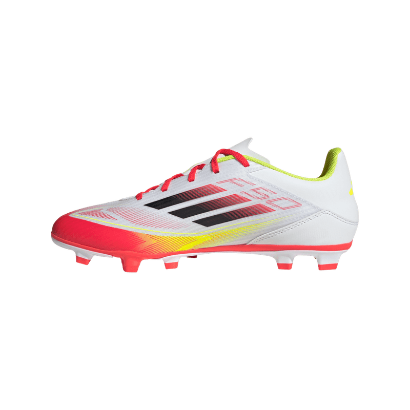 Guayos-adidas-unisex-F50-Club-Fg-Mg-para-futbol-color-blanco.-Talon