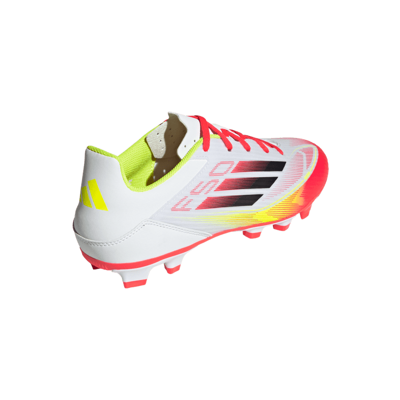 Guayos-adidas-unisex-F50-Club-Fg-Mg-para-futbol-color-blanco.-Par-Alineados
