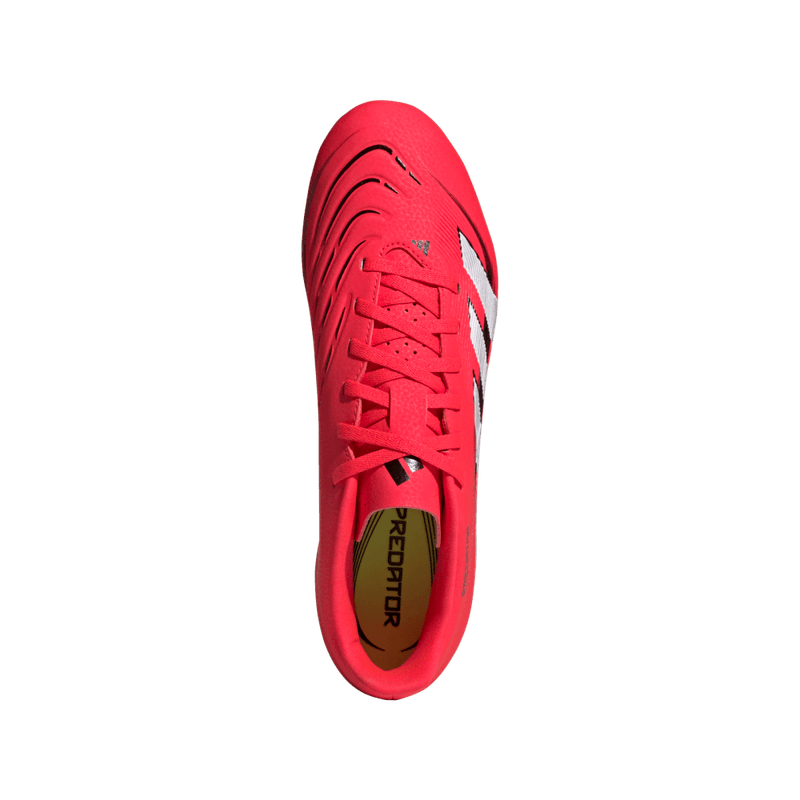 Guayos-adidas-unisex-Predator-Club-Fg-Mg-para-futbol-color-rojo.-Vista-Lateral-Pares