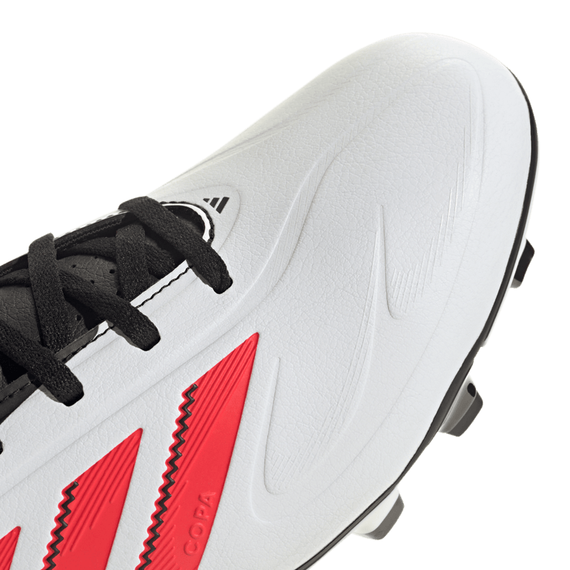 Guayos-adidas-unisex-Copa-Pure-Iii-Club-para-futbol-color-blanco.-Par-Laterales