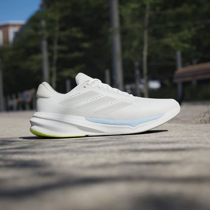 Tenis-adidas-para-hombre-Supernova-Stride-2-para-correr-color-blanco.-Mktg-Vista-17