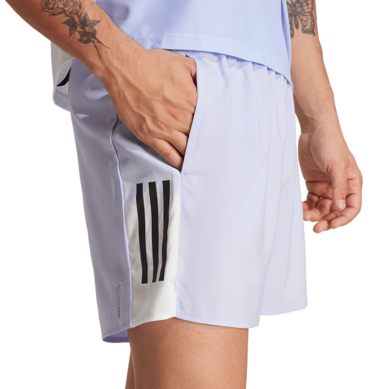 Pantaloneta-adidas-para-hombre-Otr-B-Cb-Sho-M-para-correr-color-morado.-Lateral-Sobre-Modelo