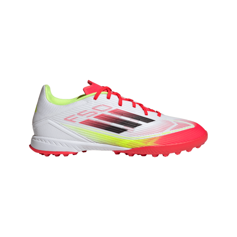 Guayos-adidas-unisex-F50-League-Tf-para-futbol-color-blanco.-Lateral-Externa-Derecha
