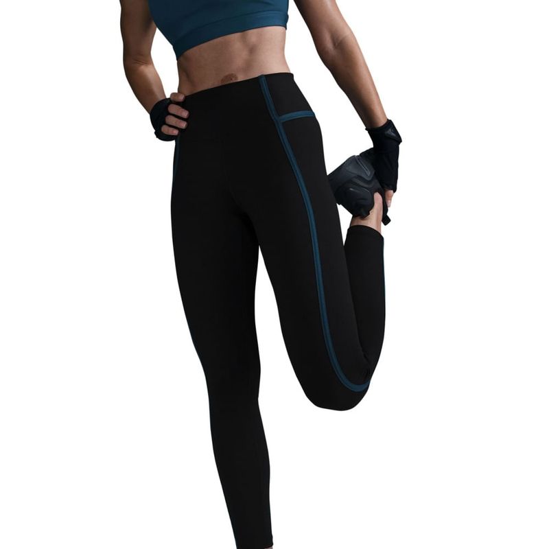 Licra-nike-para-mujer-W-Nk-One-Df-Hr-7-8-Tight-Sport-para-entrenamiento-color-negro.-Reverso-Sobre-Modelo