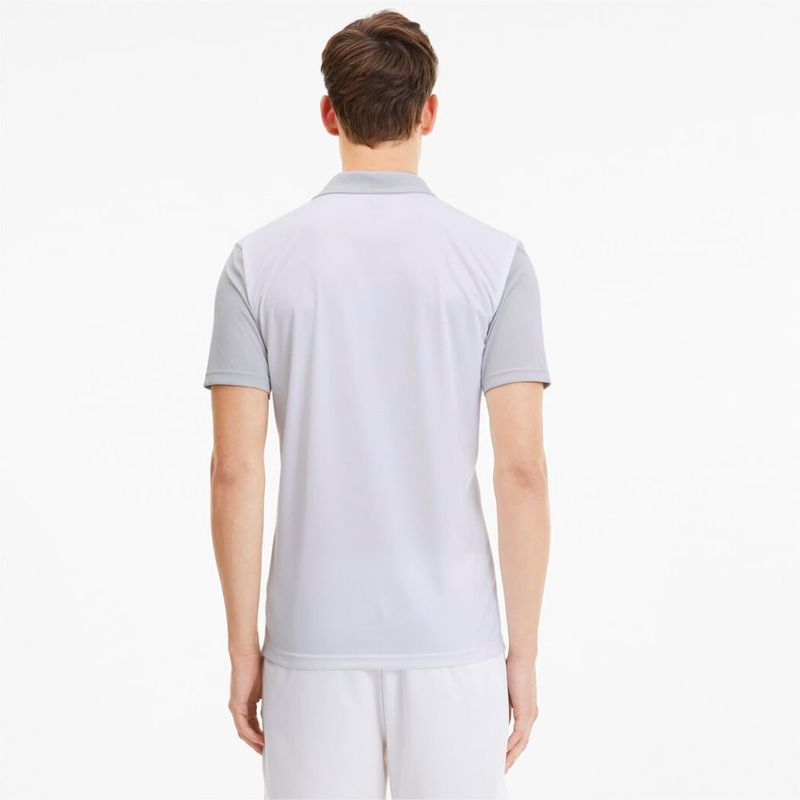 Polo-puma-para-hombre-Teamgoal-23-Sideline-Polo-para-moda-color-blanco.-Reverso-Con-Modelo