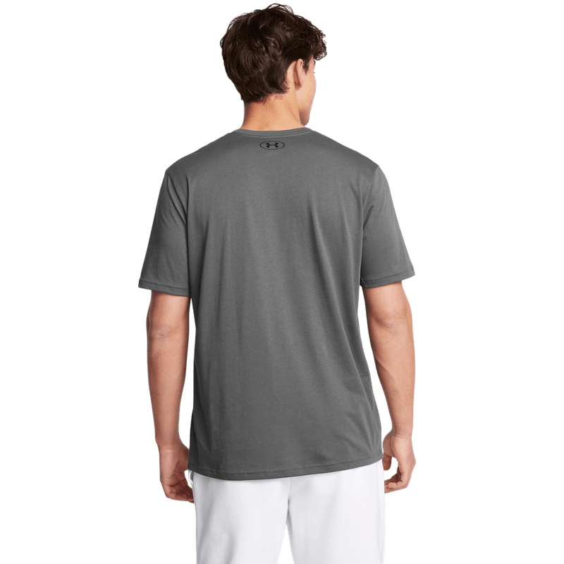 Camiseta-Manga-Corta-under-armour-para-hombre-Ua-M-Sportstyle-Lc-Ss-para-entrenamiento-color-gris.-Reverso-Sin-Modelo