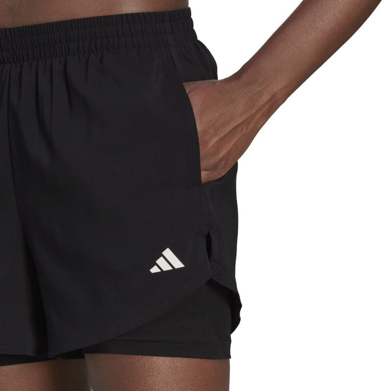 Pantaloneta-adidas-para-mujer-W-Min-2In1-Sho-para-entrenamiento-color-negro.-Detalle-1