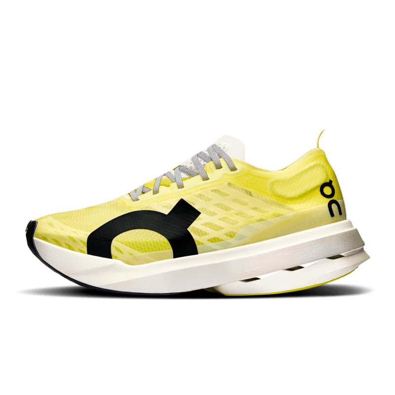 On-Cloudboom-Strike-Tenis_3WE30473331_01.png