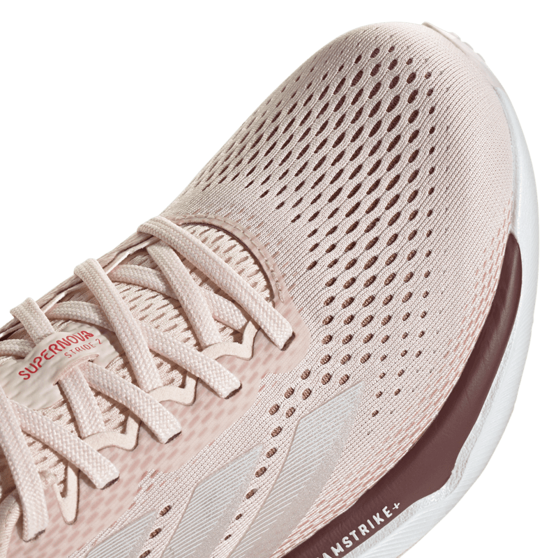 Tenis-adidas-para-mujer-Supernova-Stride-2-para-correr-color-rojo.-Lateral-Y-Suela