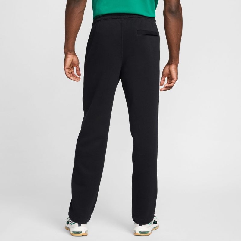Pantalon-nike-para-hombre-M-Nk-Club-Bb-Oh-Pnt-Ftura-Blck-para-moda-color-negro.-Reverso-Sobre-Modelo