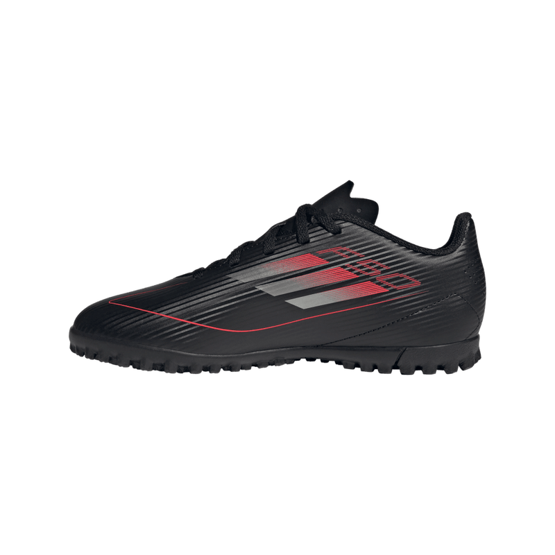 Guayos-adidas-para-niño-F50-Club-Tf-J-para-futbol-color-negro.-Talon
