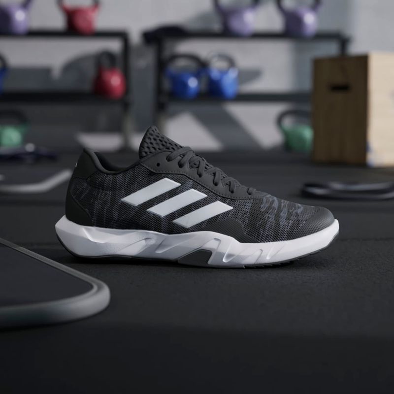 Tenis-adidas-para-hombre-Amplimove-Trainer-M-para-entrenamiento-color-gris.-Mktg-Vista-2