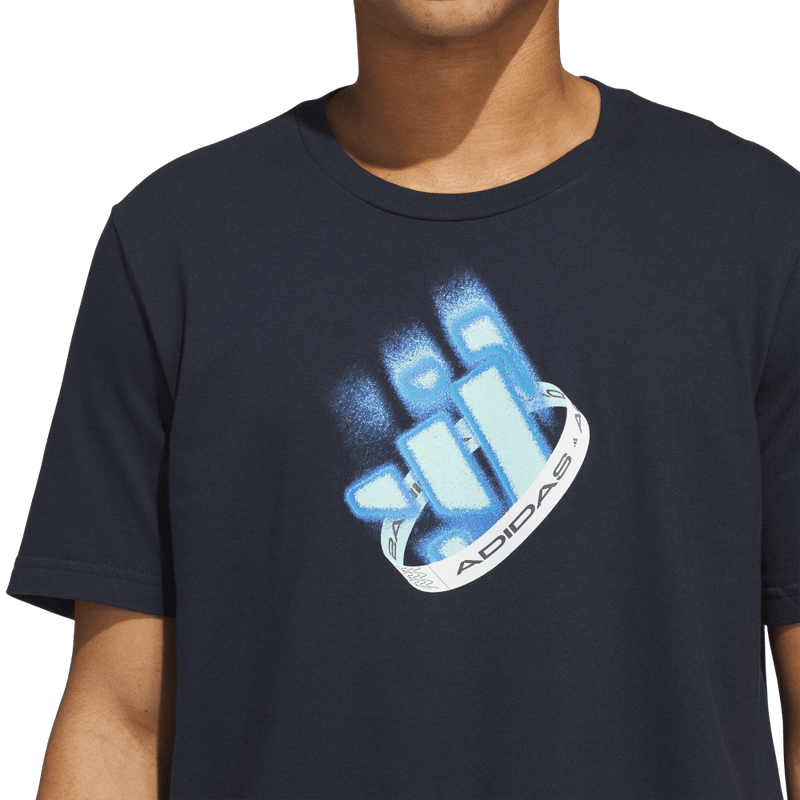 Camiseta-Manga-Corta-adidas-para-hombre-M-Neon-Festvl-T-para-moda-color-azul.-Detalle-Reflectivo-Modelo