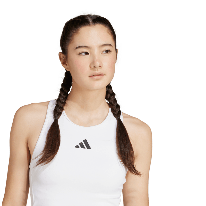 Camiseta-Manga-Sisa-adidas-para-mujer-Bra-Tank-3S-para-entrenamiento-color-blanco.-Detalle-Reflectivo-Modelo