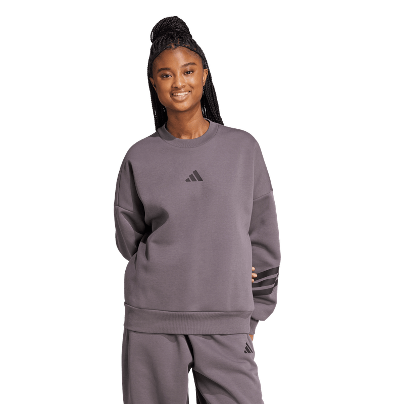Chaqueta-adidas-para-mujer-W-Fi-3S-Swt-para-moda-color-gris.-Frente-Sobre-Modelo