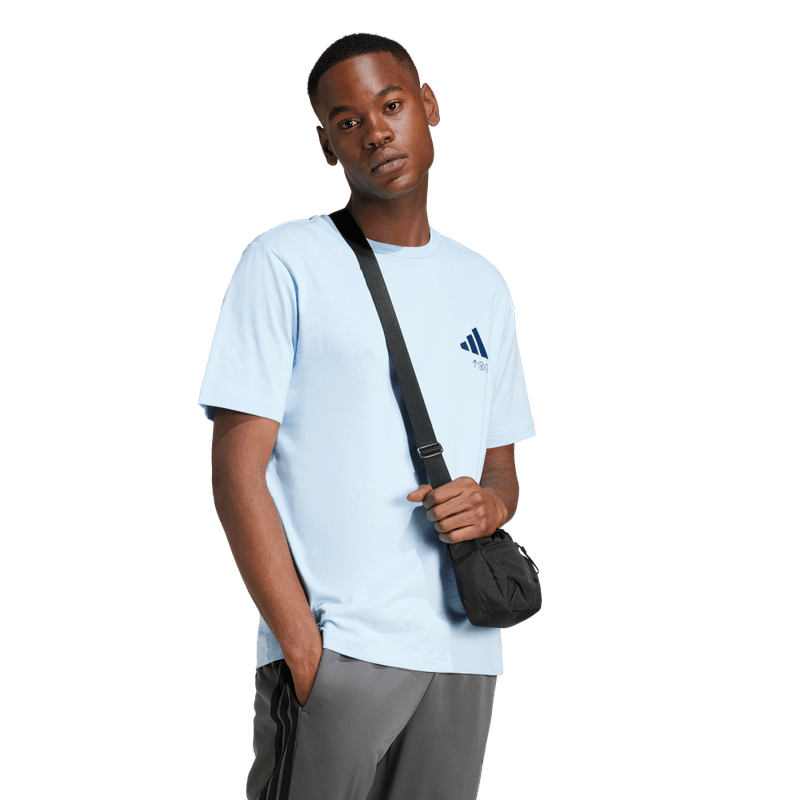 Camiseta-Manga-Corta-adidas-para-hombre-M-L-Verb-Fos-T-para-moda-color-azul.-Reverso-Sin-Modelo