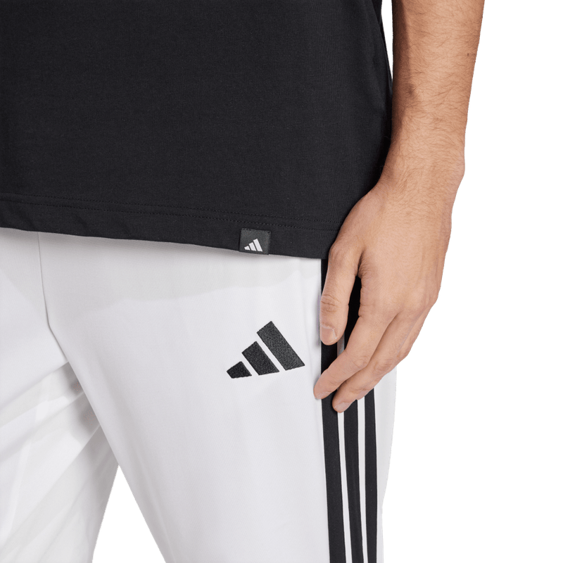 Camiseta-Manga-Corta-adidas-para-hombre-M-T-Fill-Tee-para-moda-color-negro.-Detalle-Posterior