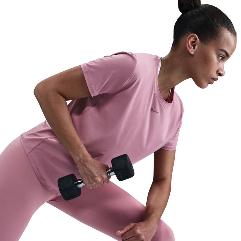 Camiseta-Manga-Corta-nike-para-mujer-W-Nk-One-Classic-Df-Ss-Top-para-entrenamiento-color-rosado.-Detalle-1