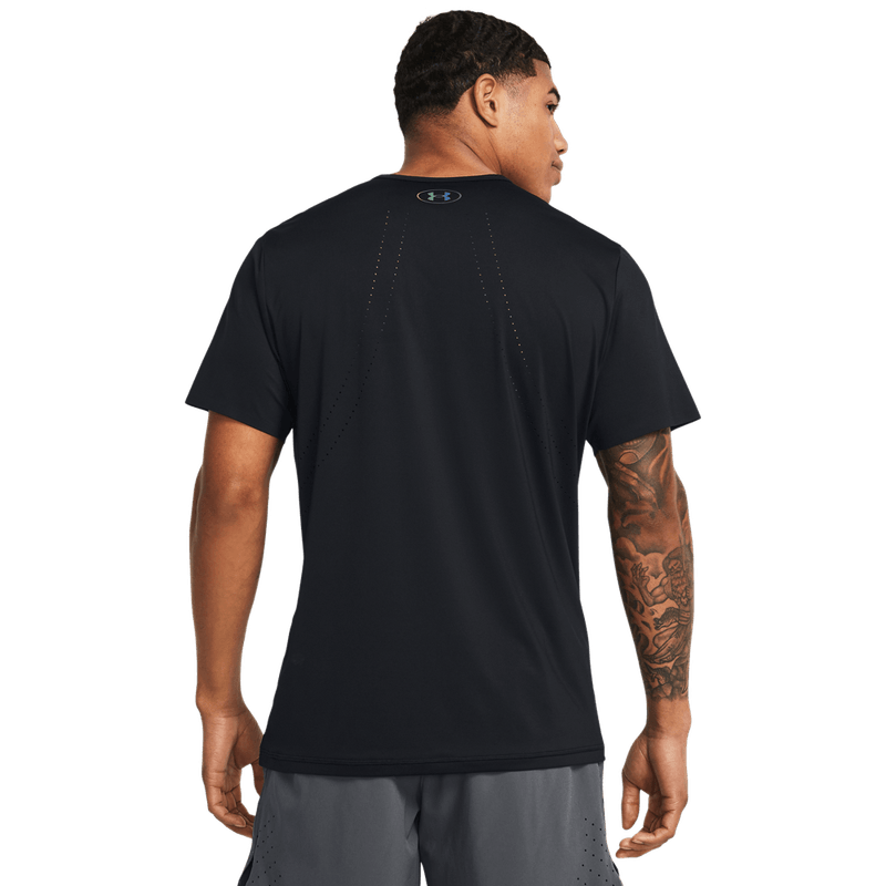 Camiseta-Manga-Corta-under-armour-para-hombre-Ua-Rush-Vent-Ss-para-entrenamiento-color-negro.-Reverso-Sin-Modelo