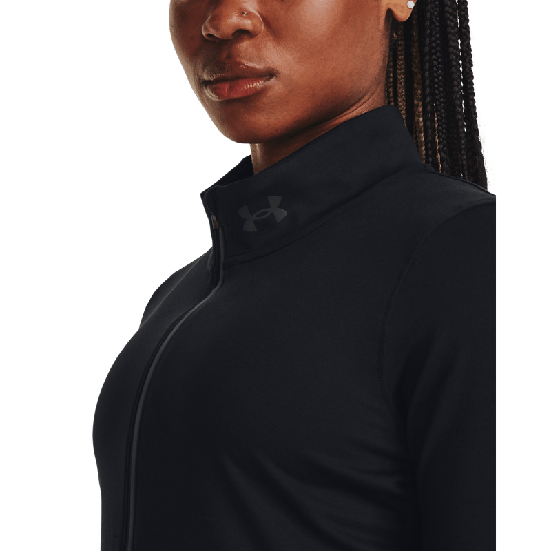 Hoodie-under-armour-para-mujer-Ua-Qualifier-Run-1-2-Zip-para-correr-color-negro.-Cuello