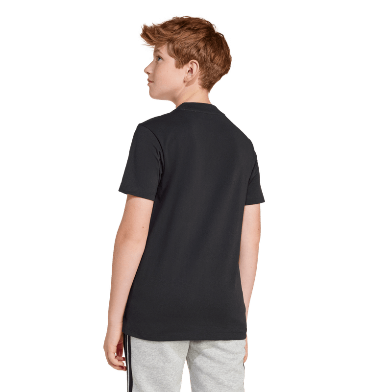 Camiseta-Manga-Corta-adidas-para-niño-J-Bl-Tee-160-para-moda-color-negro.-Frente-Sin-Modelo