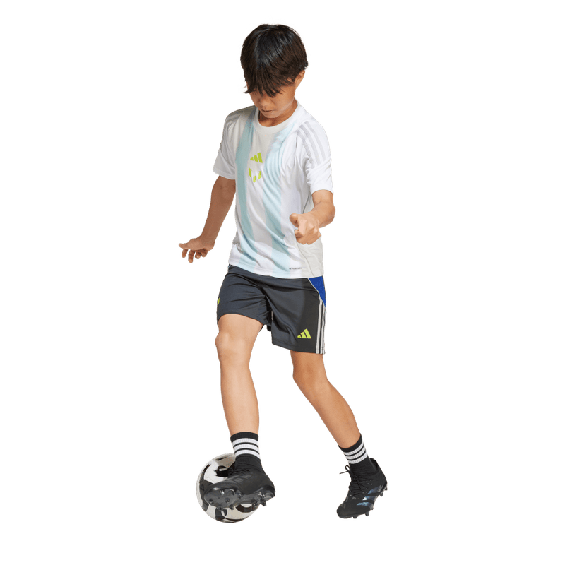 Camiseta-De-Equipo-adidas-para-niño-Messi-Tr-Jsy-Y-para-futbol-color-blanco.-Detalle-Posterior