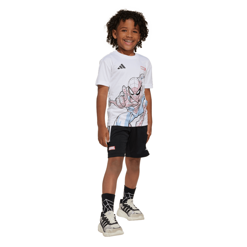 Conjunto-adidas-para-niño-Lk-Mrvl-Sm-Tset-para-moda-color-blanco.-Reverso-Sin-Modelo