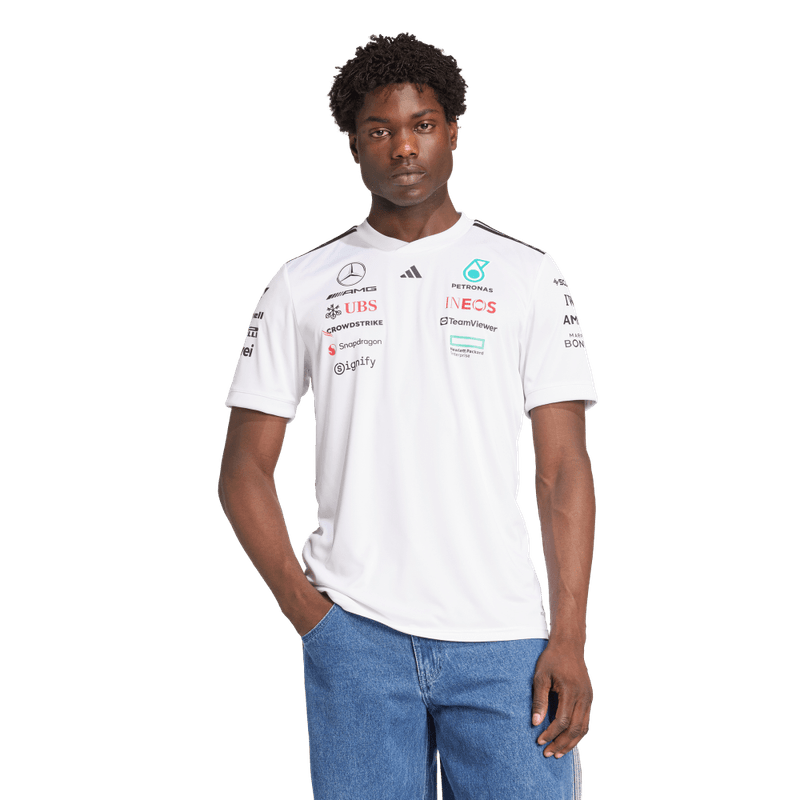 Camiseta-Manga-Corta-adidas-para-hombre-Mer-Dr-Jsyw-Rm-para-moda-color-blanco.-Frente-Sobre-Modelo