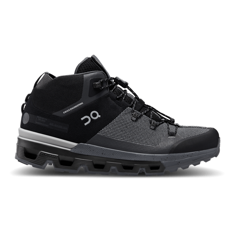 Tenis-on-para-mujer-Cloudtrax-para-outdoor-color-negro.-Lateral-Externa-Derecha
