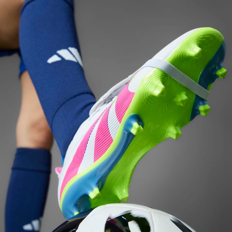 Guayos-adidas-unisex-Predator-League-Ft-para-futbol-color-blanco.-Mktg-Vista-6