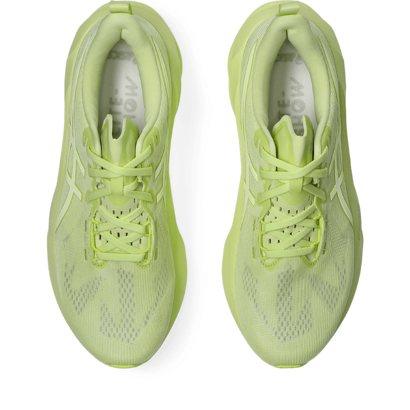 Tenis-asics-para-hombre-Novablast-5-Lite-Show-para-correr-color-amarillo.-Capellada