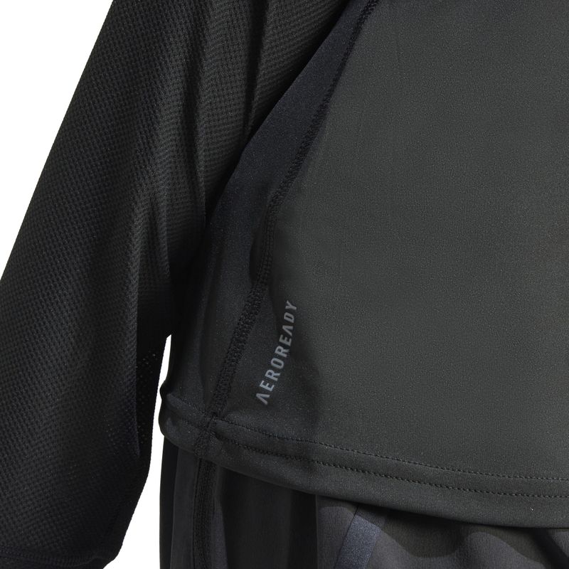 Camiseta-Manga-Corta-adidas-para-mujer-Adizero-E-Tee-para-correr-color-negro.-Detalle-2