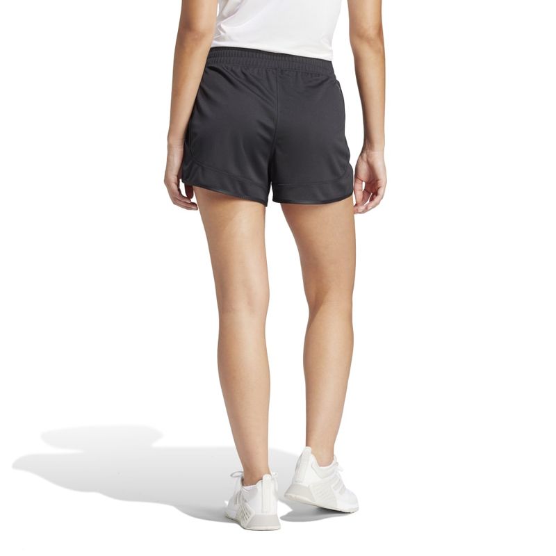 Pantaloneta-adidas-para-mujer-Pacer-Knit-High-para-entrenamiento-color-negro.-Reverso-Sobre-Modelo