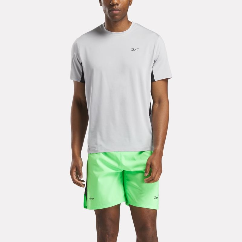 Camiseta-Manga-Corta-reebok-para-hombre-Athlete-Tee-2.0-Rbk-Chill-para-entrenamiento-color-gris.-Reverso-Sin-Modelo