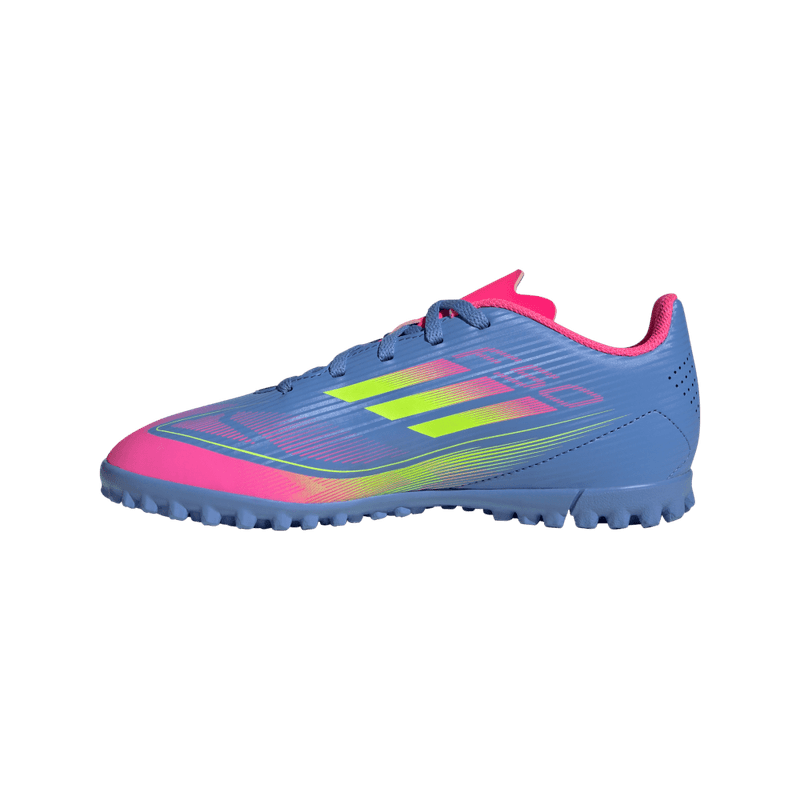 Guayos-adidas-para-niño-F50-Club-Tf-J-para-futbol-color-azul.-Talon