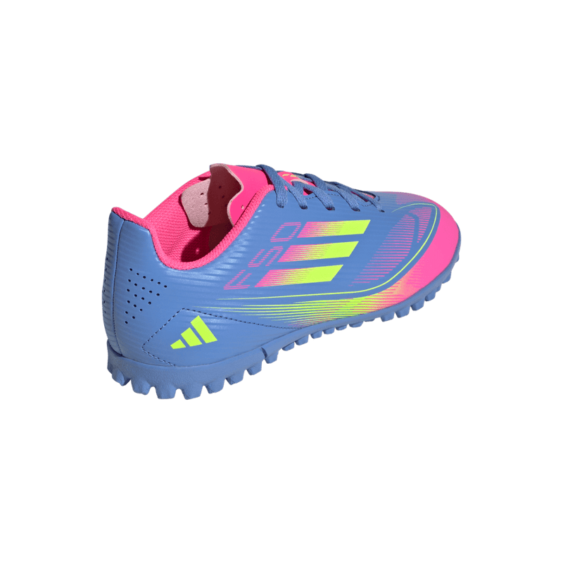 Guayos-adidas-para-niño-F50-Club-Tf-J-para-futbol-color-azul.-Par-Alineados