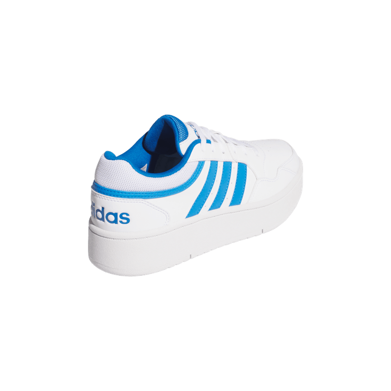 Tenis-adidas-para-mujer-Hoops-3.0-Bold-W-para-moda-color-blanco.-Par-Laterales