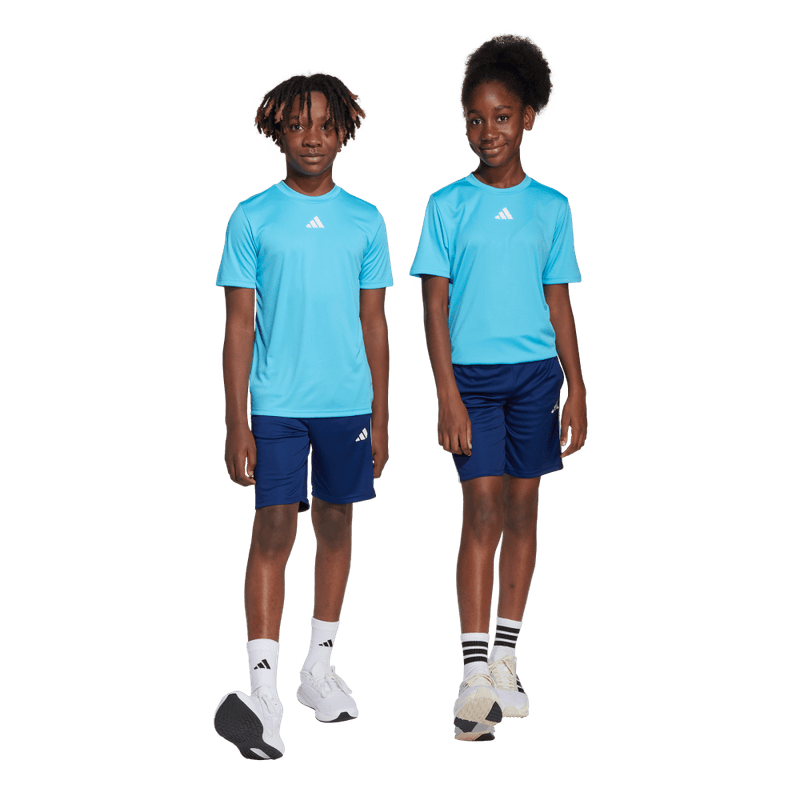 Conjunto-adidas-para-niño-J-Tr-Es-3S-Set-para-entrenamiento-color-azul.-Frente-Unisex-Modelo