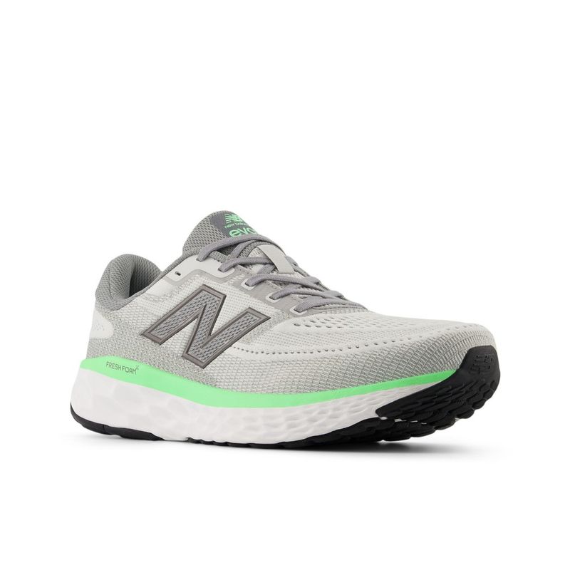 Tenis-new-balance-para-hombre-Evoz-V4-para-correr-color-multicolor.-Lateral-Diagonal-Izquierda