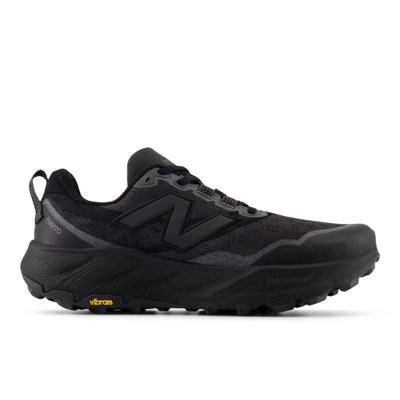 Tenis-new-balance-para-mujer-Hierro-V9-para-outdoor-color-multicolor.-Lateral-Derecha