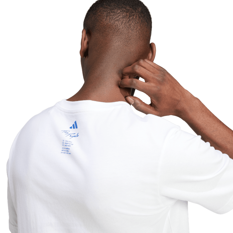 Camiseta-Manga-Corta-adidas-para-hombre-M-L-Drink-Tee-para-moda-color-blanco.-Detalle-Reflectivo-Modelo