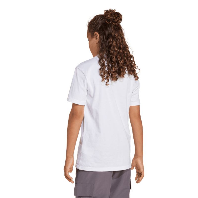Camiseta-Manga-Corta-adidas-para-niño-J-Lin-Tee-160-para-moda-color-blanco.-Frente-Sin-Modelo